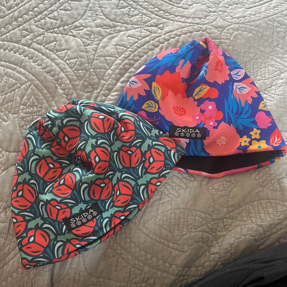 Skida beanies both size S/M NWOT